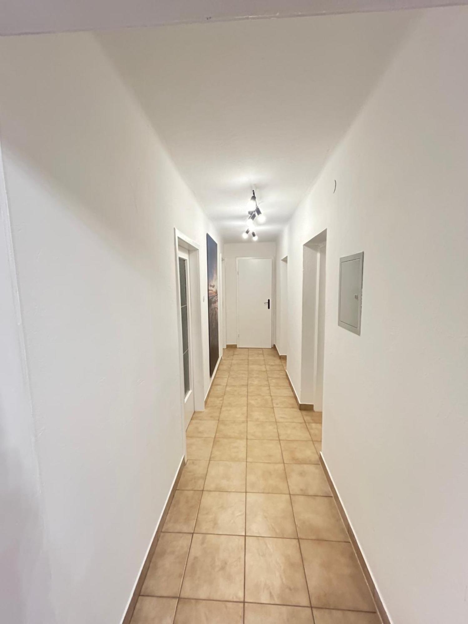 Apartament Luminous - Kostenloser Parkplatz , Stadt Naehe